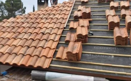 instalacion de tejados de panel sandwich en marchamalo, guadalajara